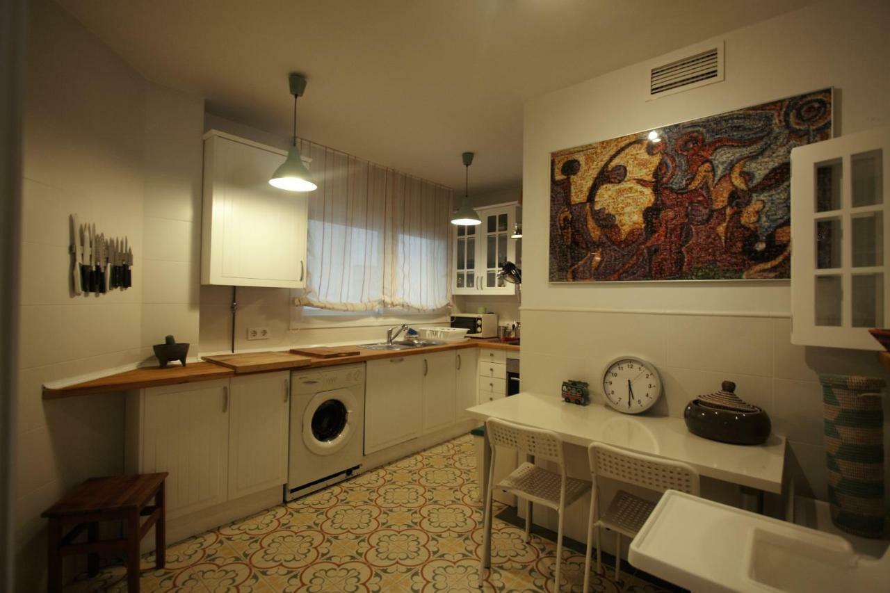Bonito Apart. Con Parking Y Piscina Mairena del Aljarafe Exterior foto